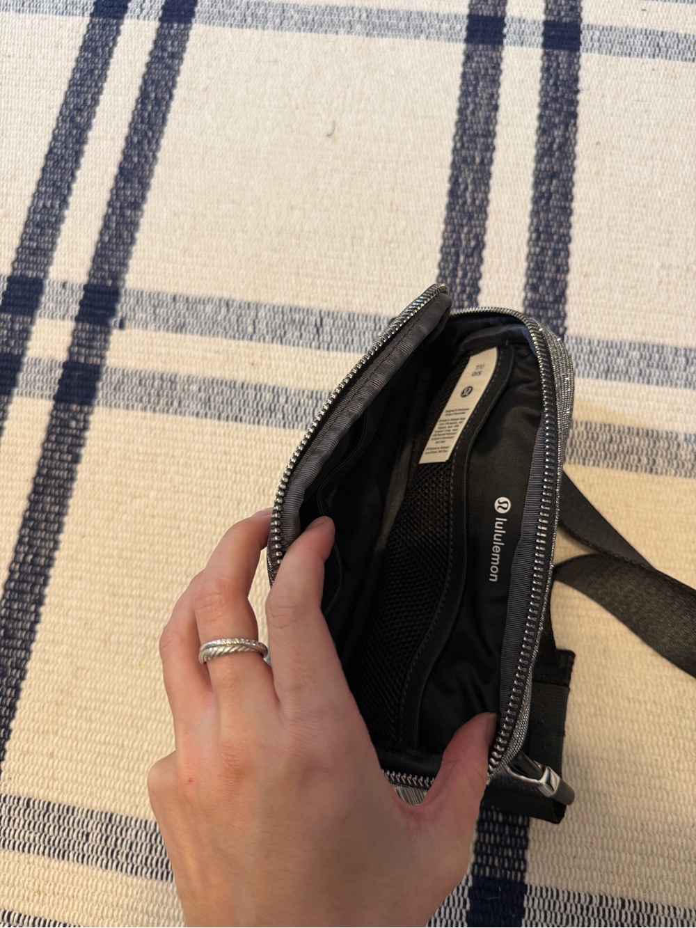 Lululemon Belt Bag - Picture 7 of 7